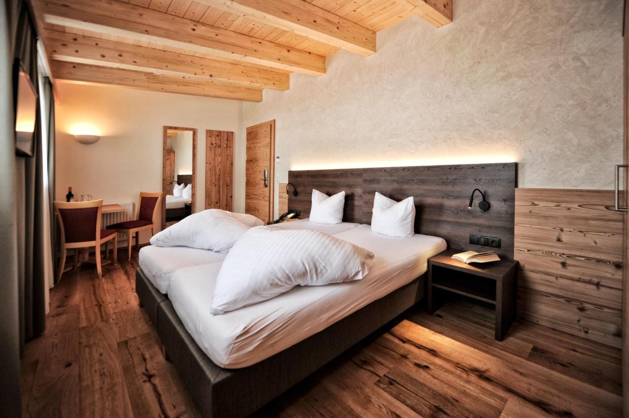 Hotel Garni Lamm Nauders Buitenkant foto