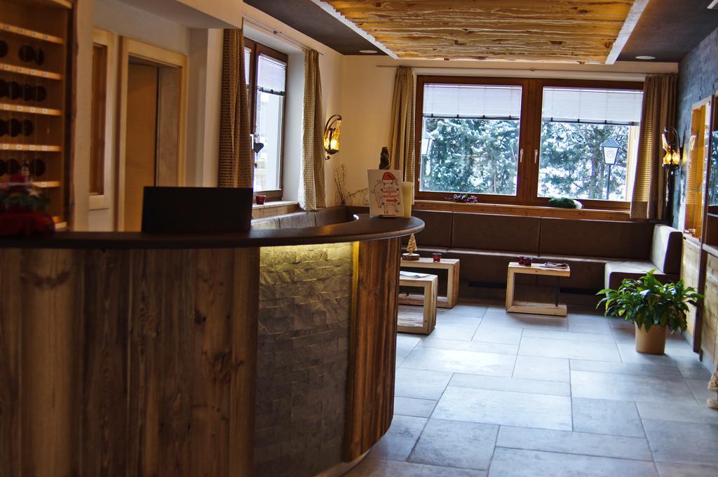 Hotel Garni Lamm Nauders Buitenkant foto