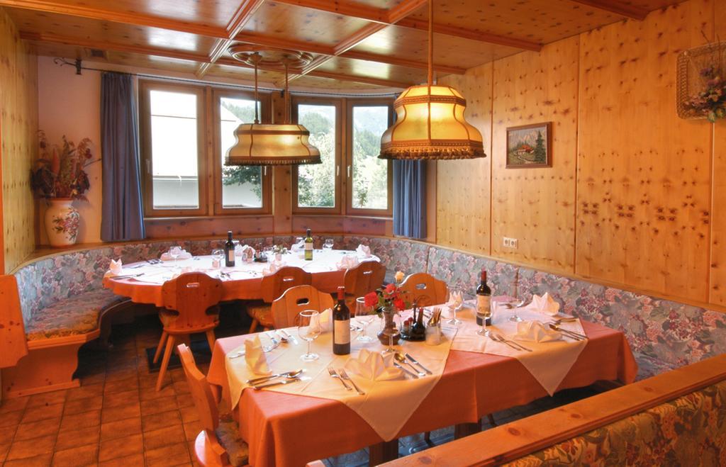 Hotel Garni Lamm Nauders Buitenkant foto